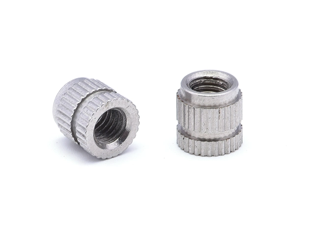 Porca de Inserção de Ranhura Reta 304