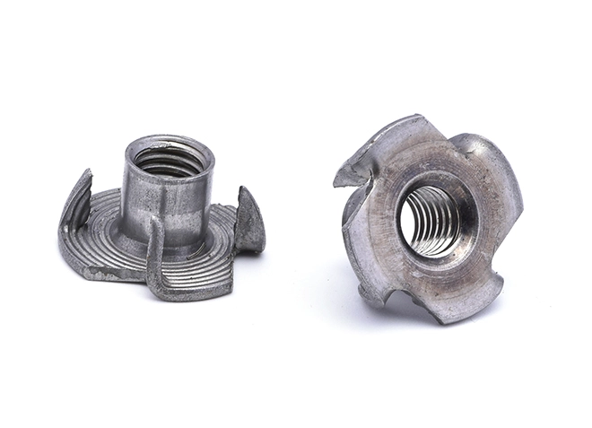 Porca de Aço Carbono Cor de Ferro de Quatro Garras